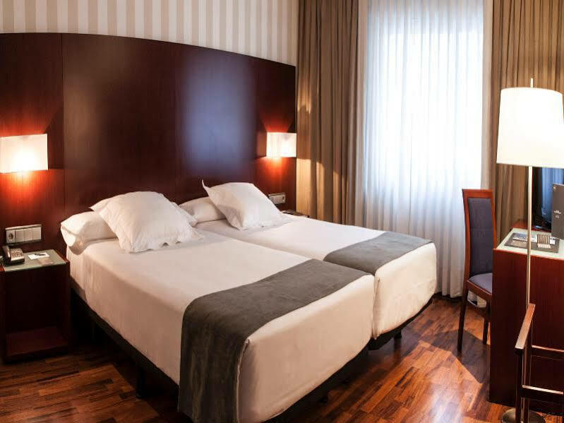 Zenit Malaga Hotel Buitenkant foto